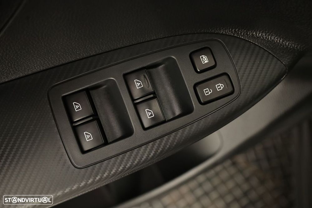 Mitsubishi Eclipse 2.4 PHEV eStyle — fotografia 20