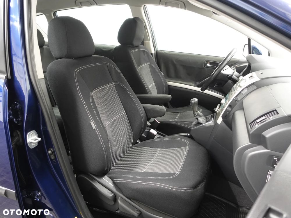 Toyota Corolla Verso 1.8 Edition - 28