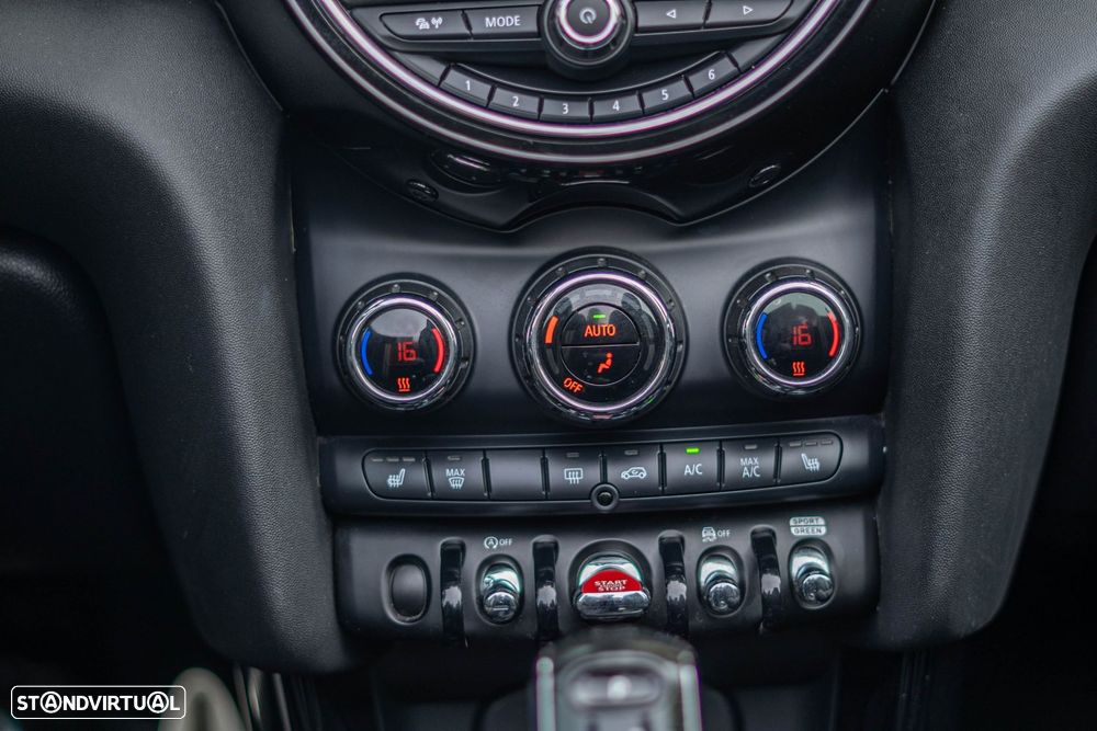 MINI Cabrio Cooper Premium Extra JCW Auto - 29