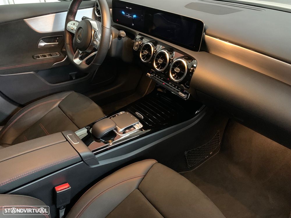 Mercedes-Benz A 180 d 7G-DCT AMG Line - 21