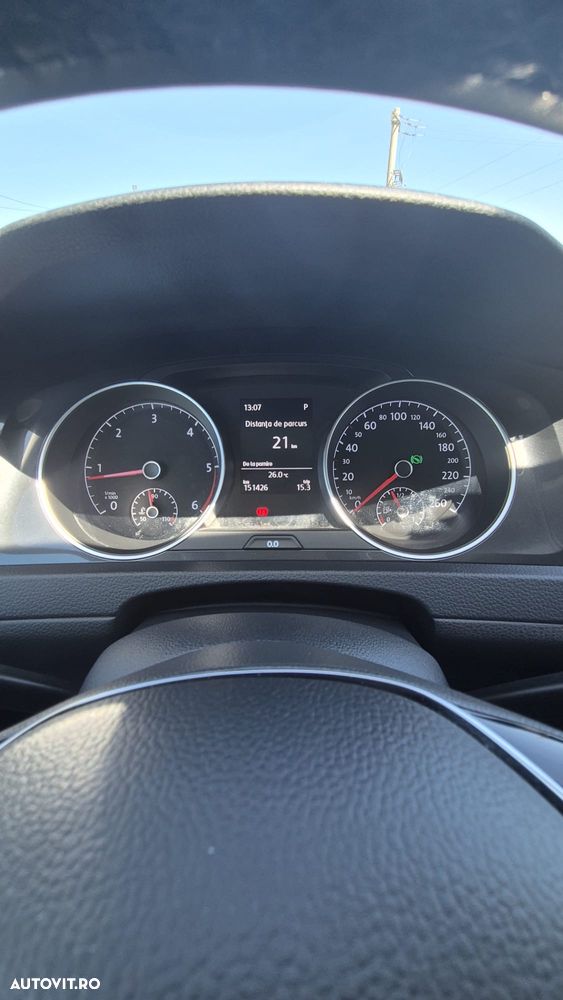 Volkswagen Golf 1.6 TDI DSG Comfortline - 18