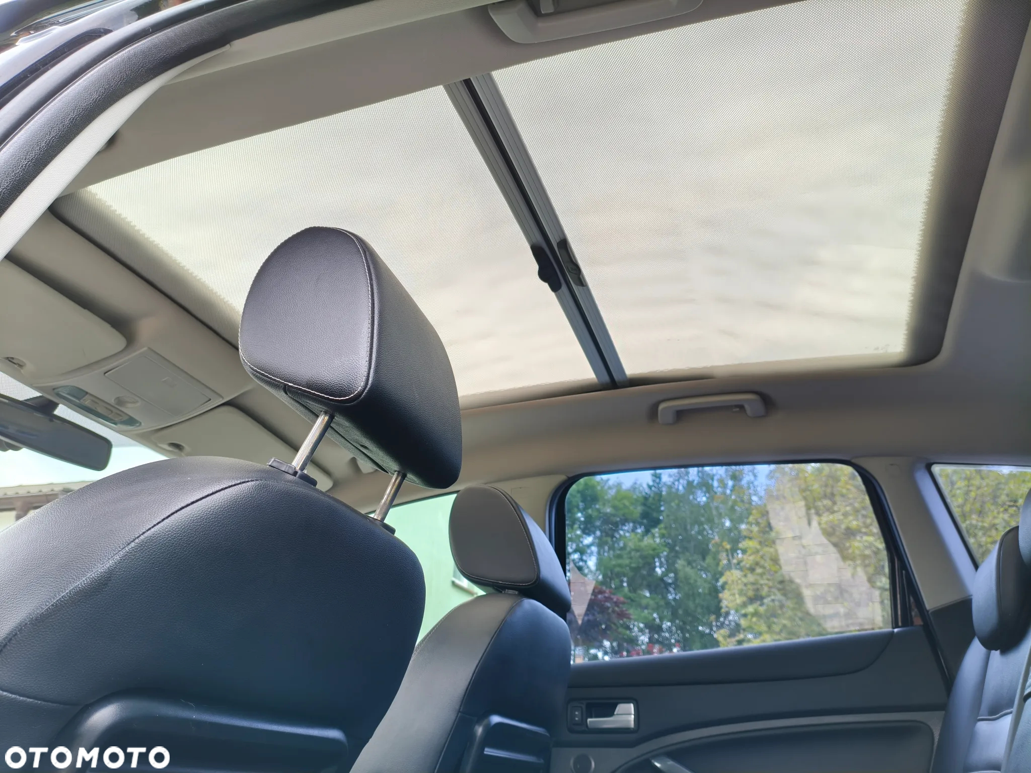 Ford Kuga 2.0 TDCi 2x4 Titanium - 27