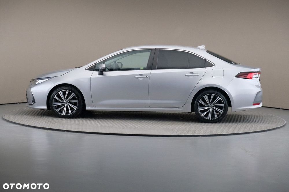 Toyota Corolla - 4