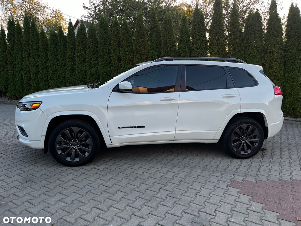 Jeep Cherokee - 3