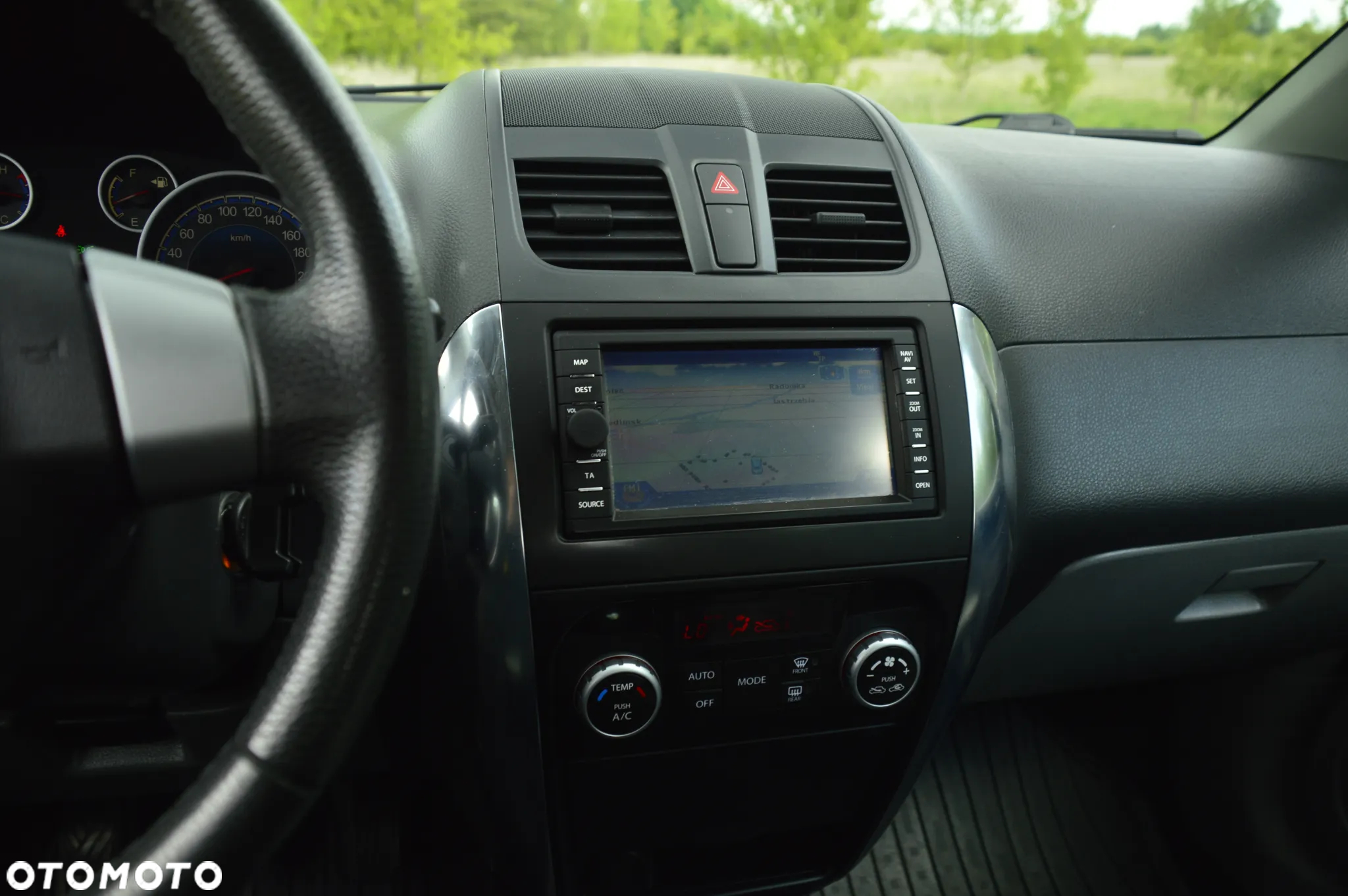 Suzuki SX4 1.6 Comfort Plus 4WD - 19