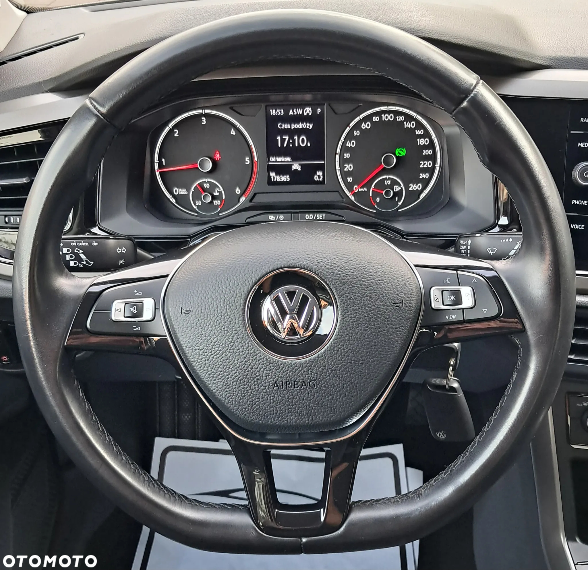 Volkswagen Polo 1.6 TDI SCR DSG Highline - 22