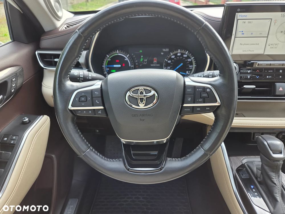 Toyota Highlander 2.5 Hybrid Executive - 23