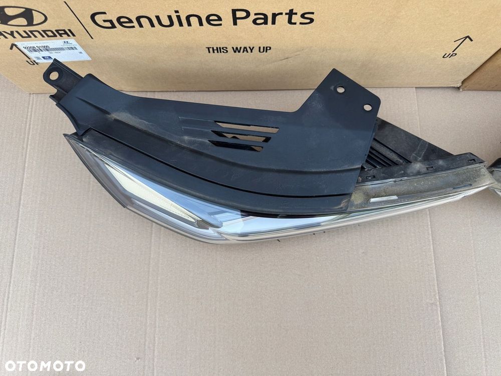 LAMPA DRL HYUNDAI SANTA FE IV 4 PRAWA LEWA - 4