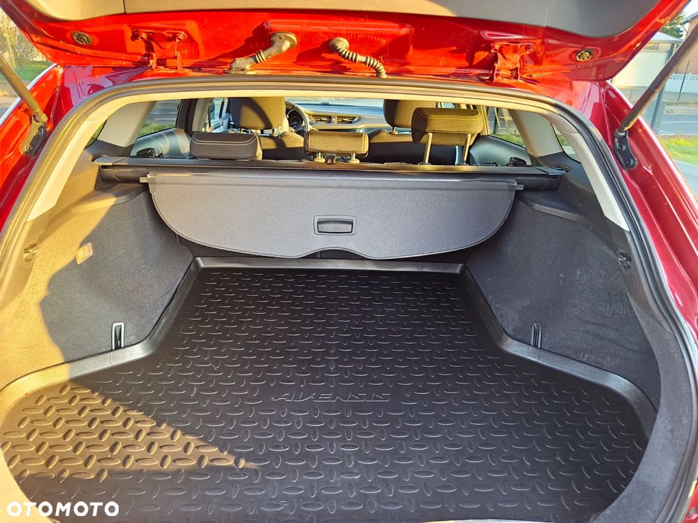 Toyota Avensis Touring Sports 1.8 Multidrive S Edition-S - 12