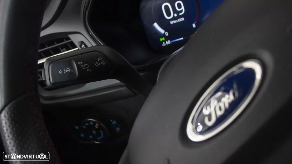 Ford Focus 1.0 EcoBoost MHEV ST-Line Aut. - 23