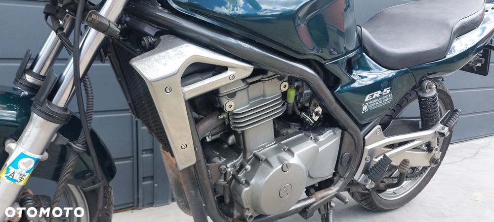 Kawasaki ER - 10
