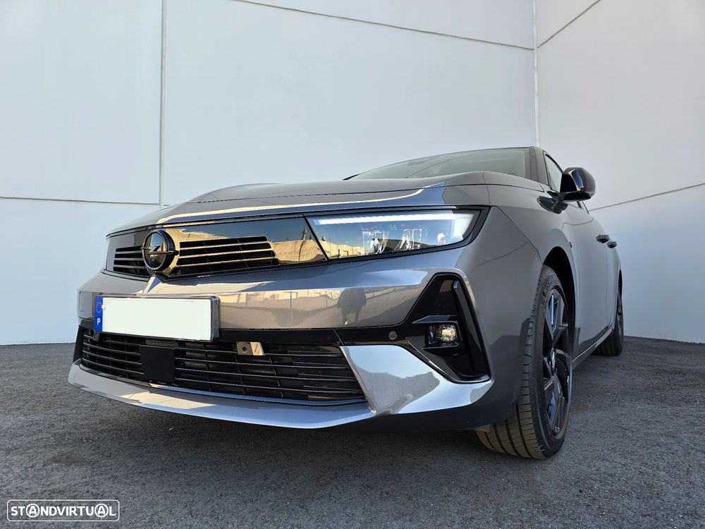 Opel Astra 1.2 T GS Line - 2