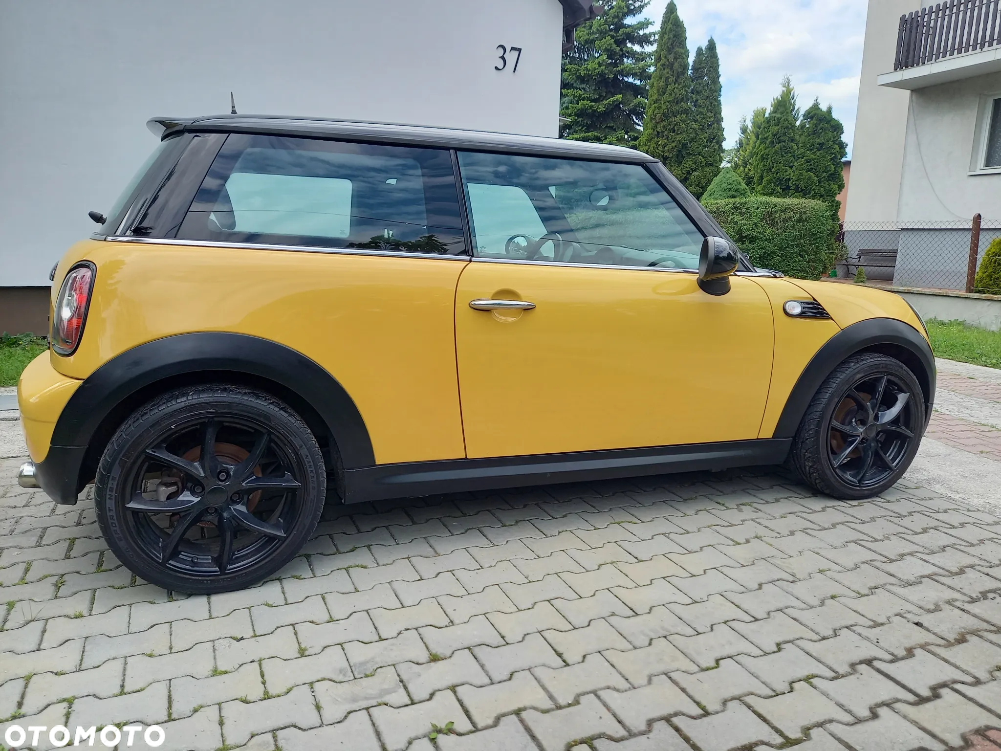 MINI Cooper 50 Mayfair - 14