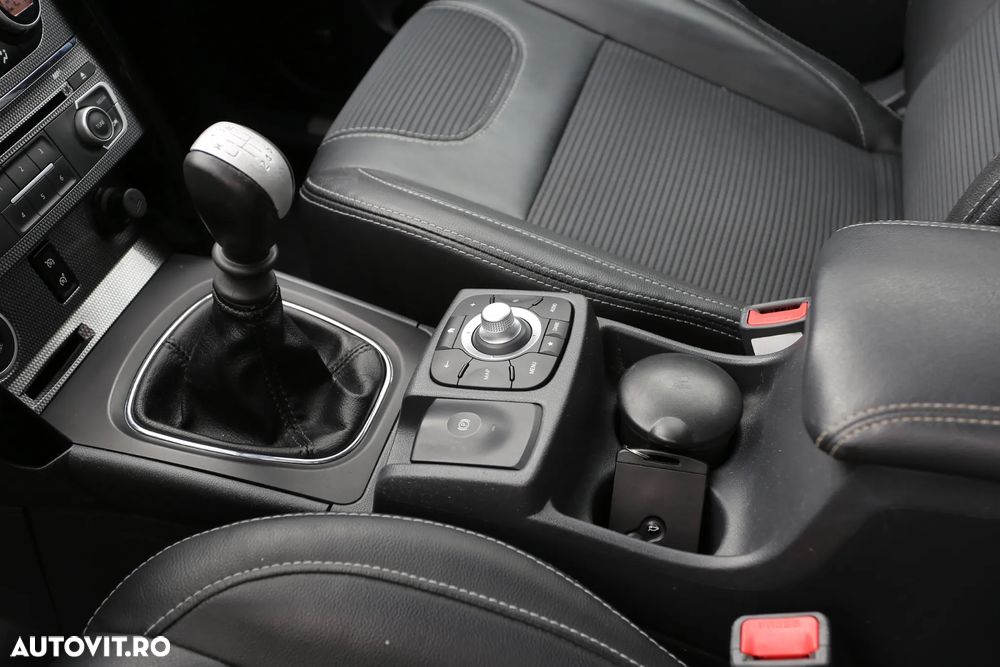 Renault Koleos dCi 150 FAP 4x4 Bose Edition - 16