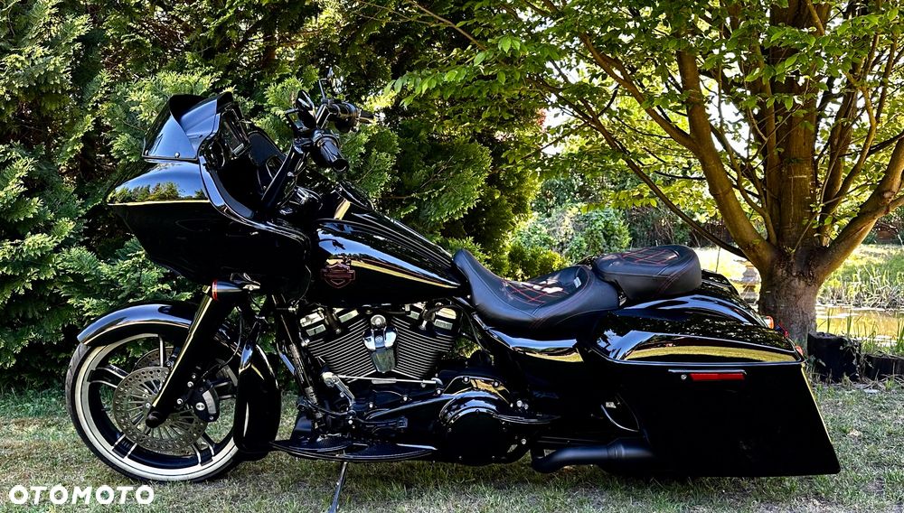 Harley-Davidson Touring Road Glide - 9