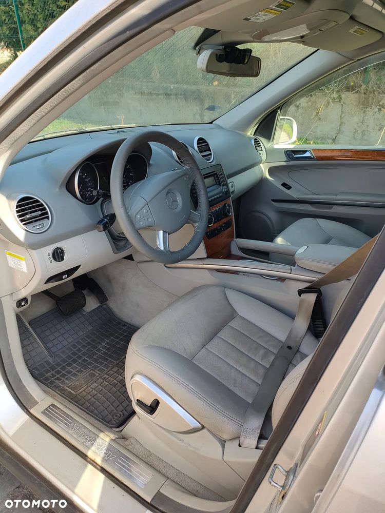 Mercedes-Benz ML 350 4Matic 7G-TRONIC - 4