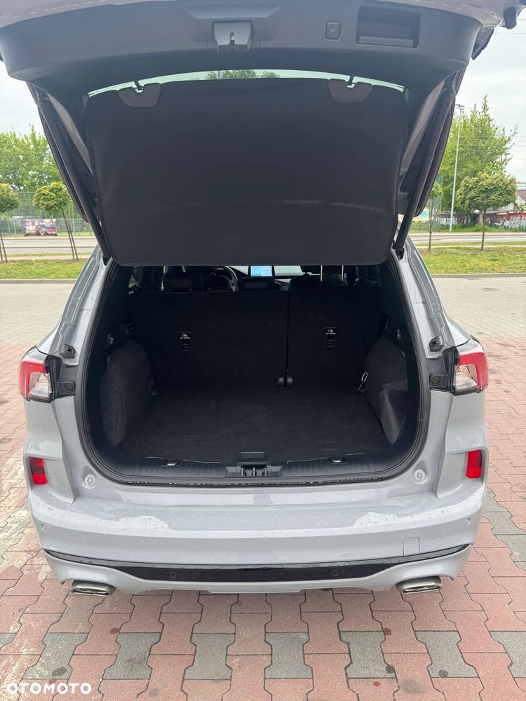 Ford Kuga 2.5 FHEV FWD Graphite Tech Edition e-CVT - 9