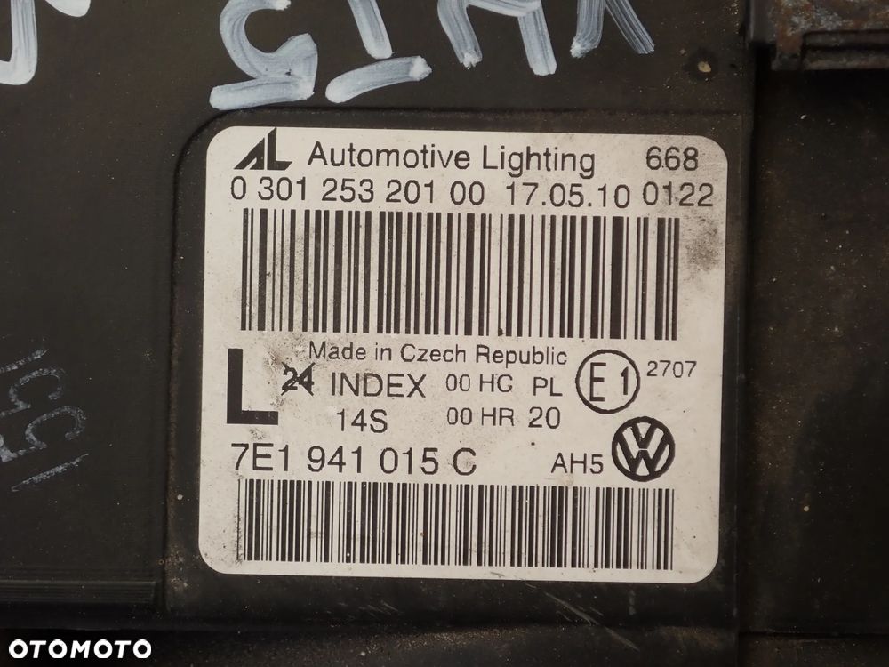 LAMPA LEWY / PRAWY PRZÓD VW T5  7E1941015C / 7E1941016C - 8