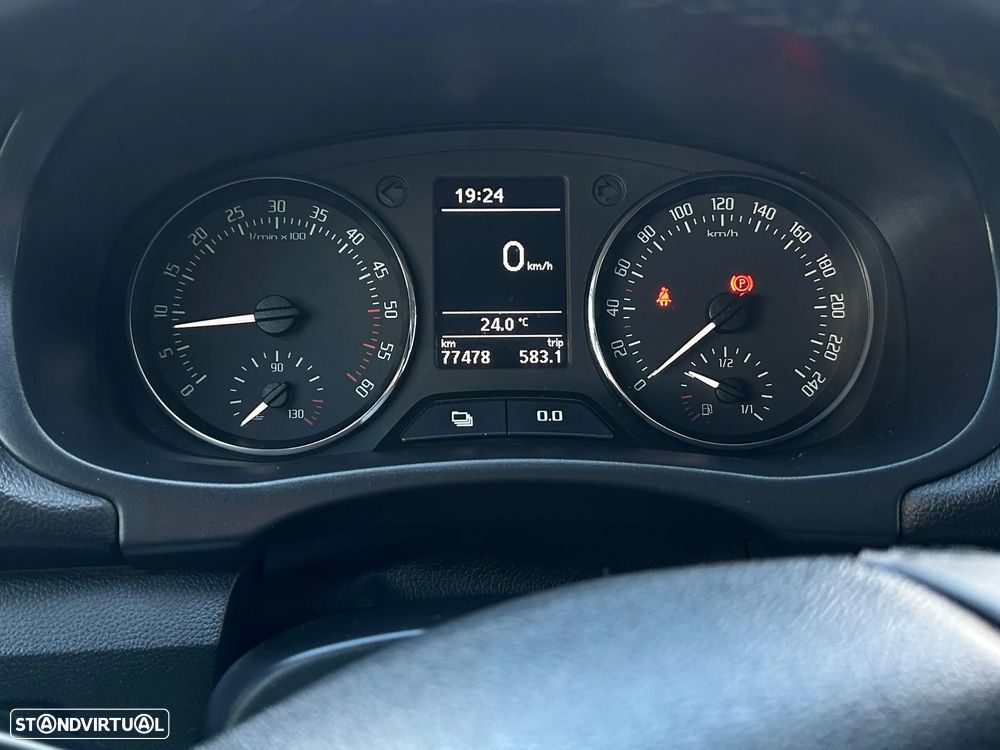 Skoda Roomster 1.6 TDI Classic - 17