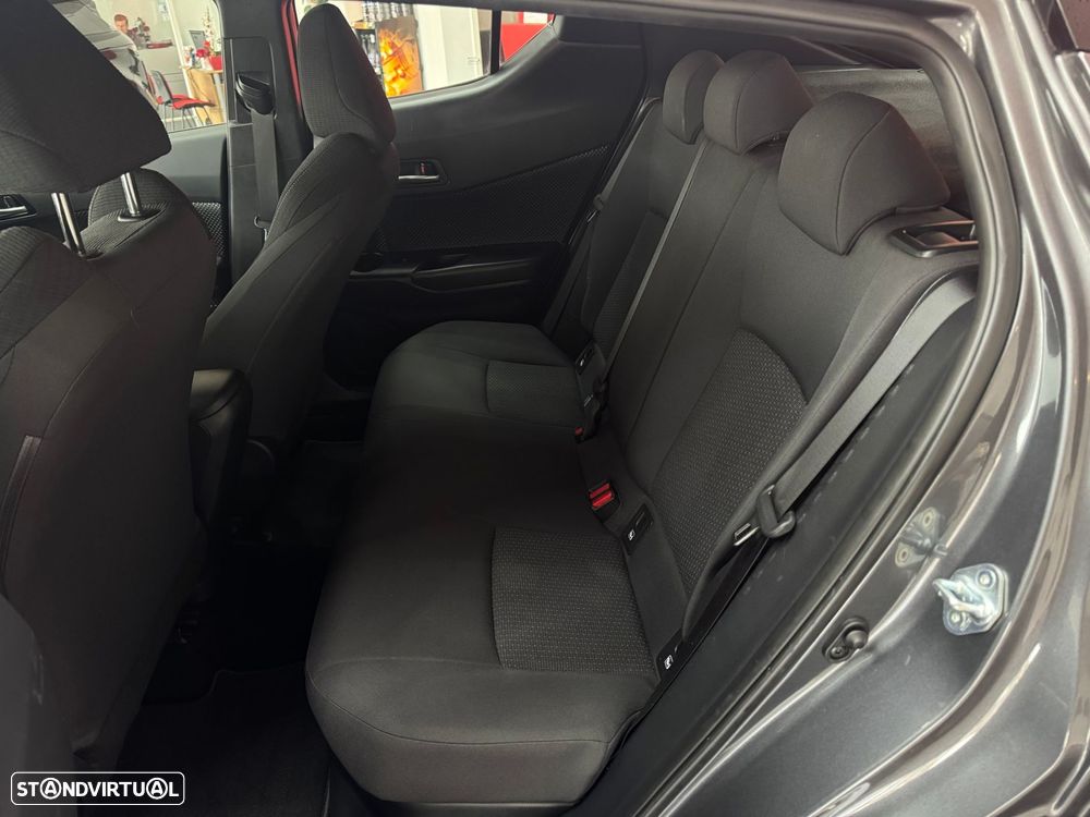 Toyota C-HR 1.8 Hybrid Comfort - 10