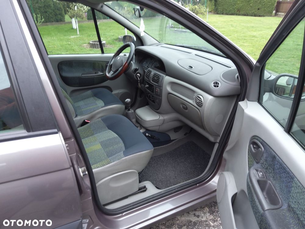 Renault Scenic Megane 1.6 RT 16V - 3