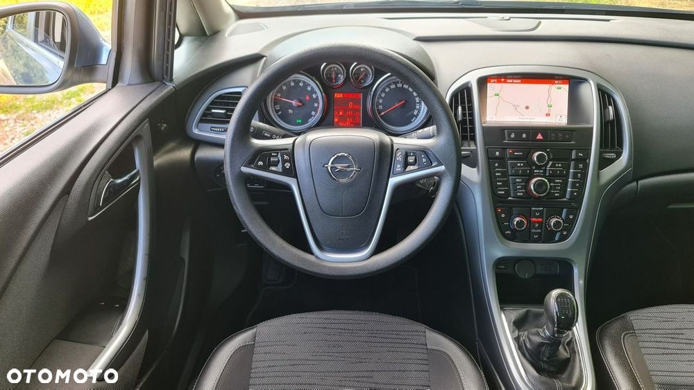 Opel Astra - 16