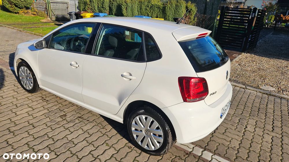 Volkswagen Polo 1.4 16V Trendline - 10