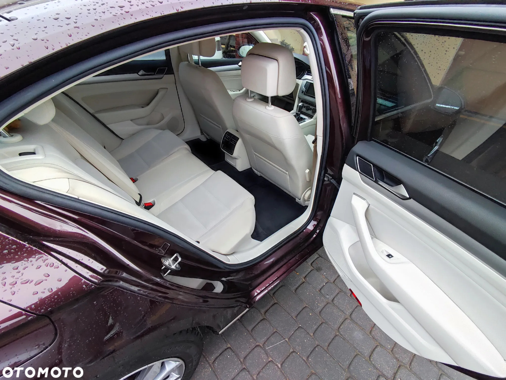 Volkswagen Passat 2.0 TDI BMT Highline DSG - 23