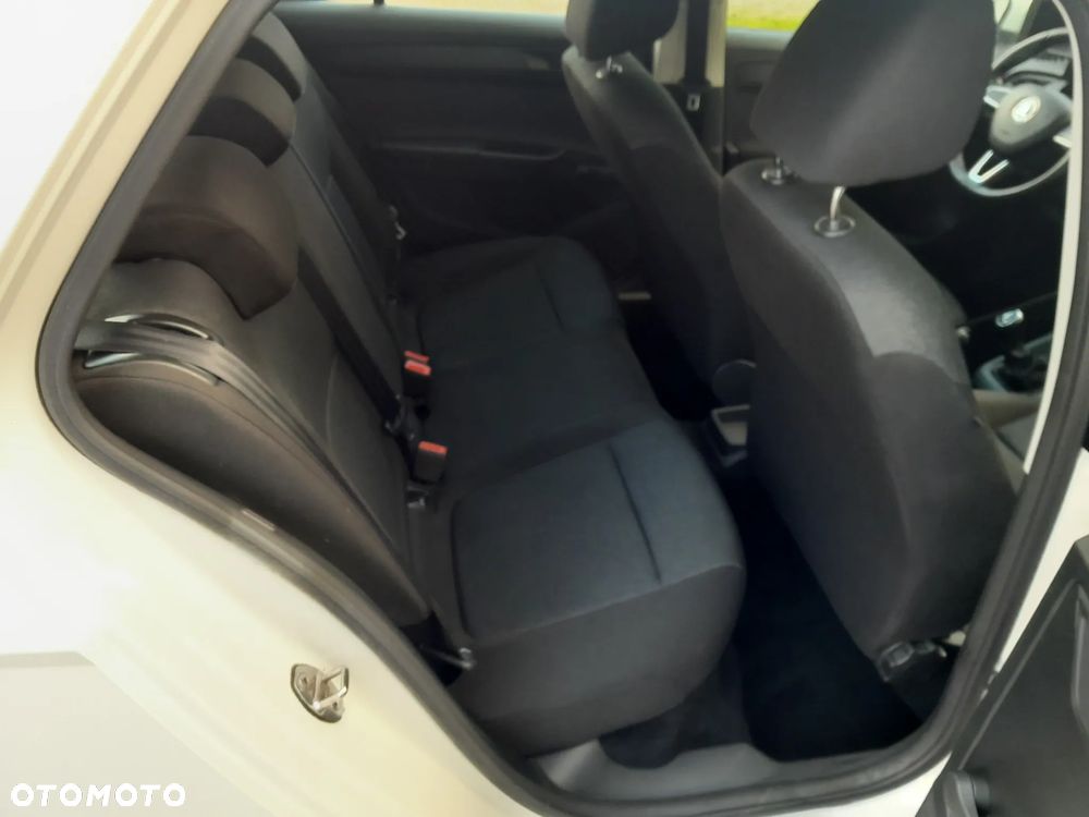 Skoda Fabia 1.0 Active - 20
