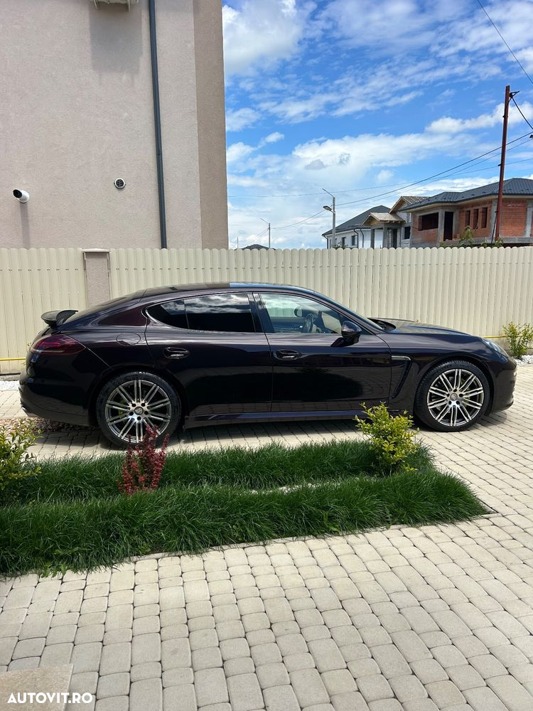 Porsche Panamera 3.0 PDK 4S - 24