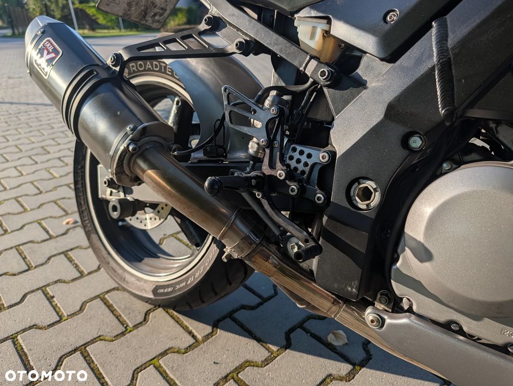 Suzuki SV - 18