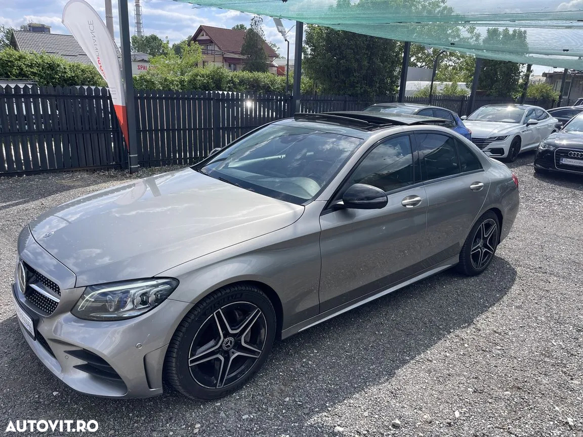 Mercedes-Benz C - 24