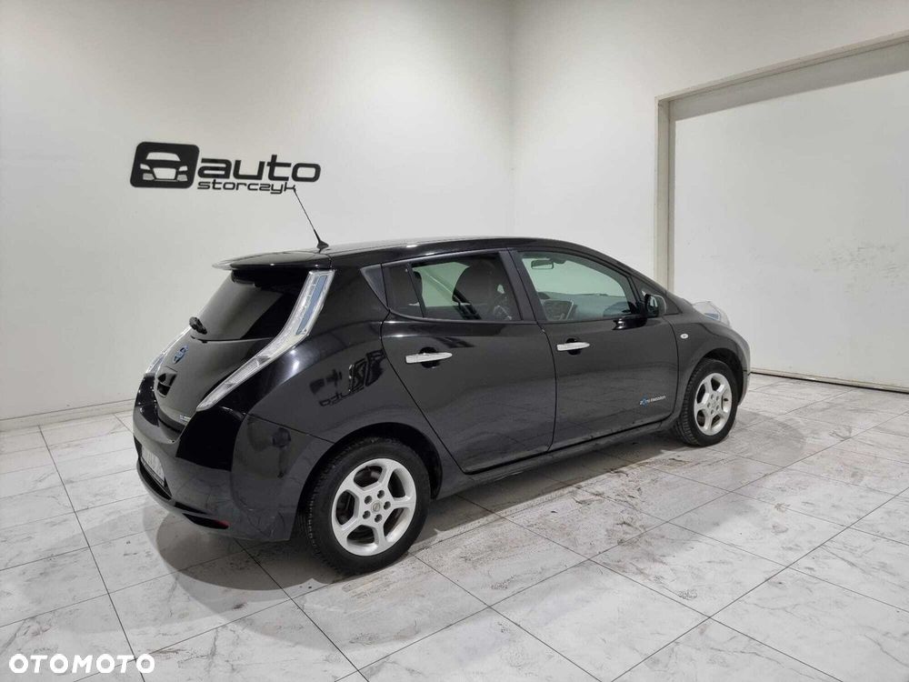 Nissan Leaf - 5