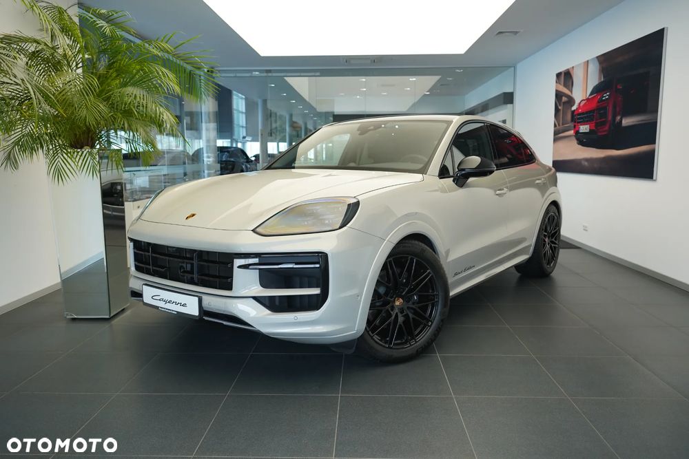 Porsche Cayenne Standard - 1