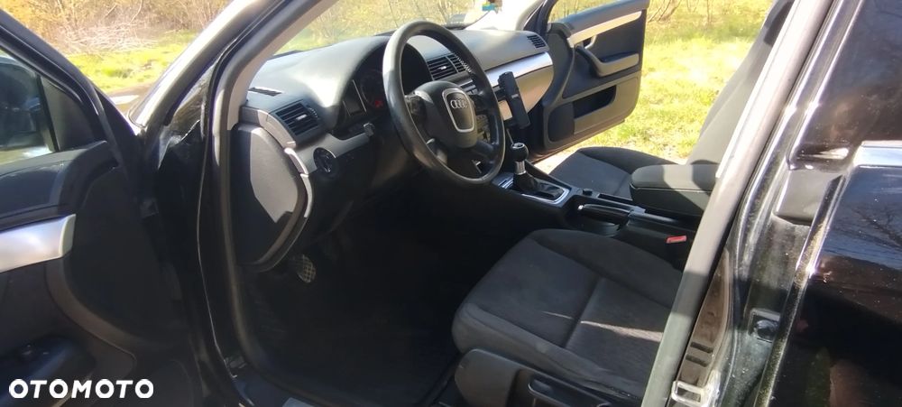Audi A4 Avant - 14
