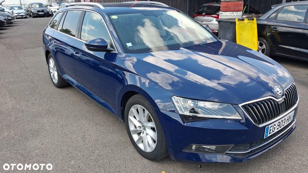 Skoda Superb 2.0 TDI Ambition DSG - 4