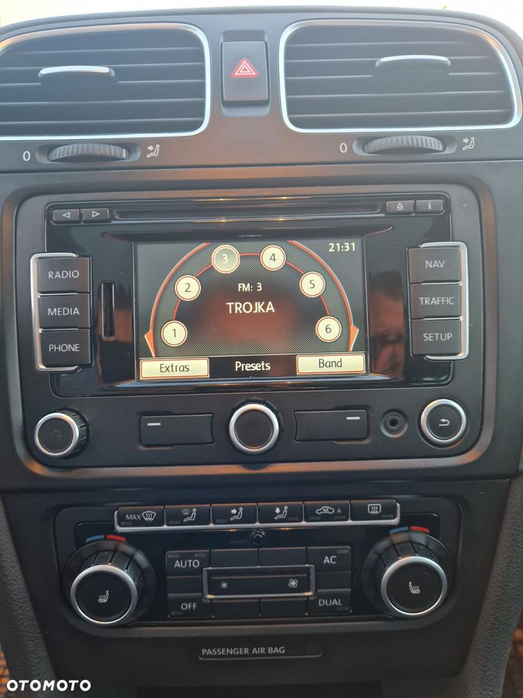 Volkswagen Golf 2.0 TDI Comfortline - 9
