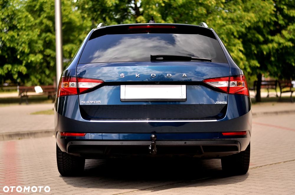 Skoda Superb 2.0 TDI DSG Premium Edition - 40