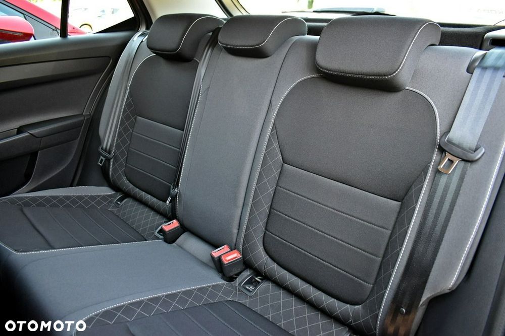 Skoda Fabia 1.0 TSI Ambition - 11