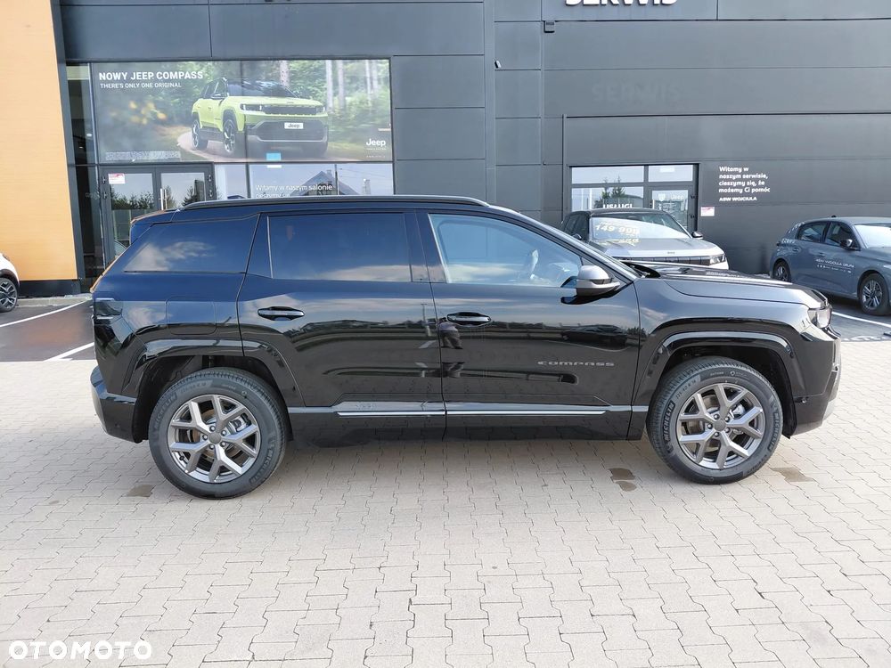 Jeep Compass 1.2 T3 mHEV Summit FWD DCT - 3