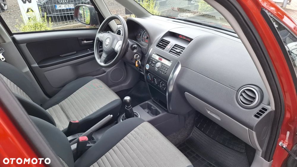 Suzuki SX4 1.5 - 15