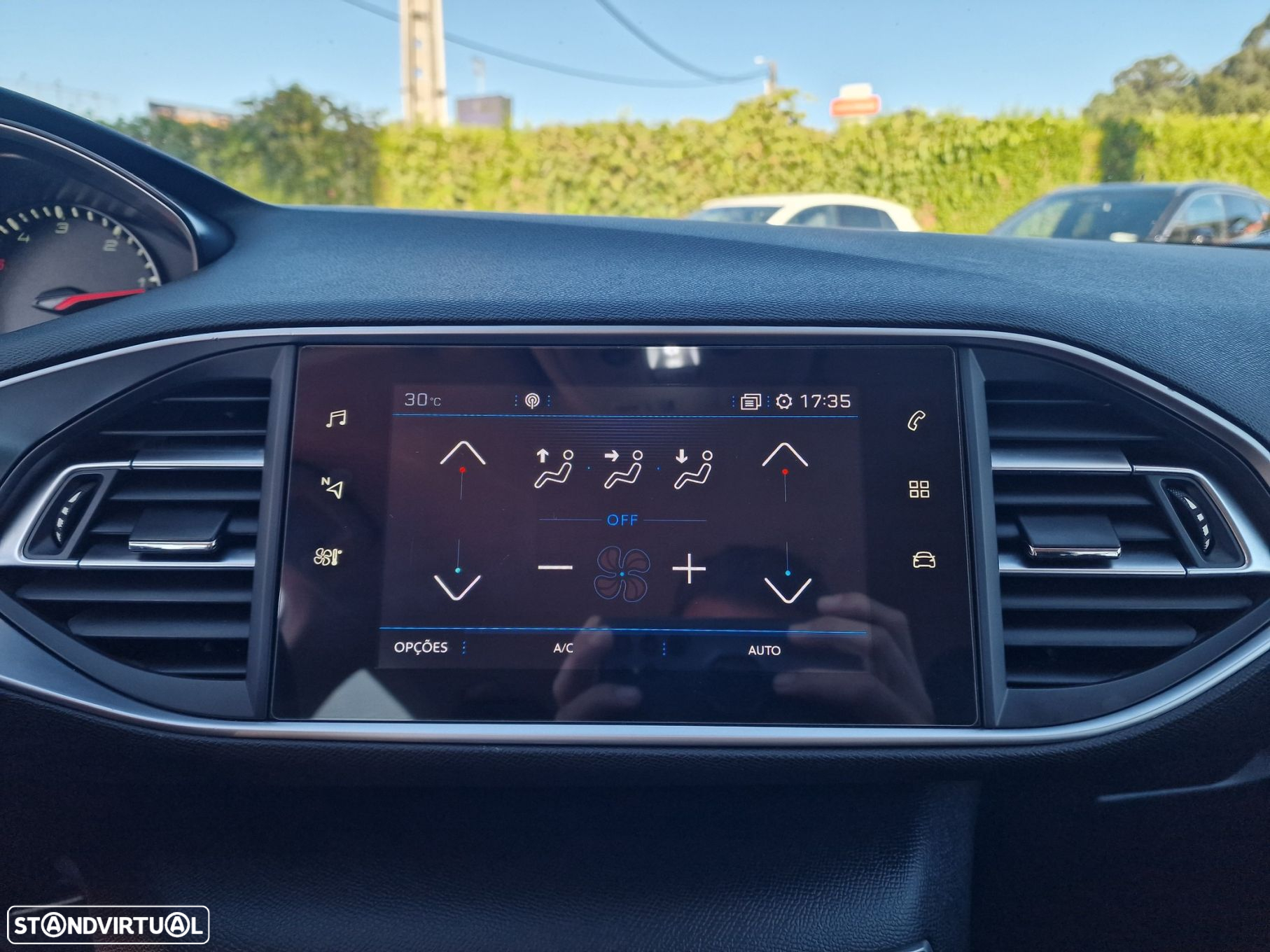 Peugeot 308 1.5 BlueHDi Style - 29