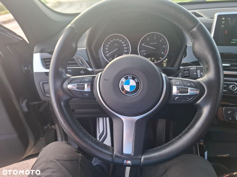 BMW X1 - 13
