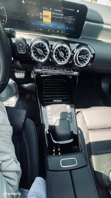 Mercedes-Benz CLA - 19