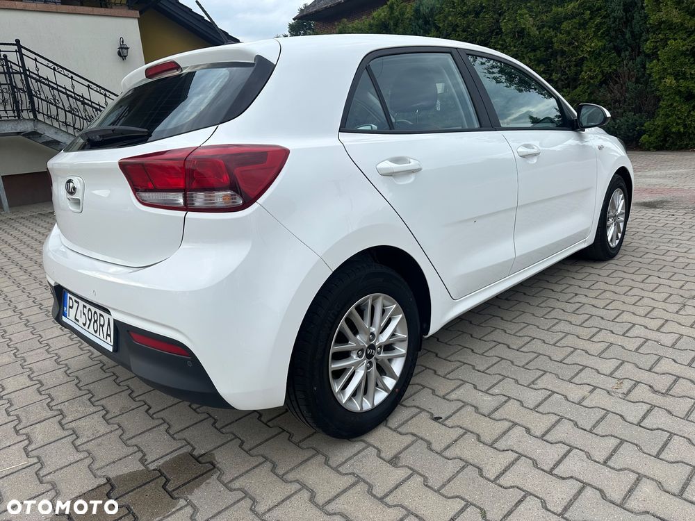 Kia Rio 1.4 XL - 6
