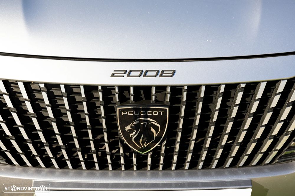 Peugeot 2008 1.2 PureTech Allure Pack - 20