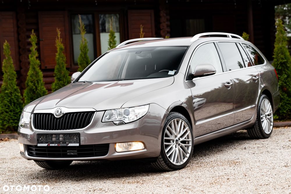 Skoda Superb 2.0 TDI Elegance Green tec - 2