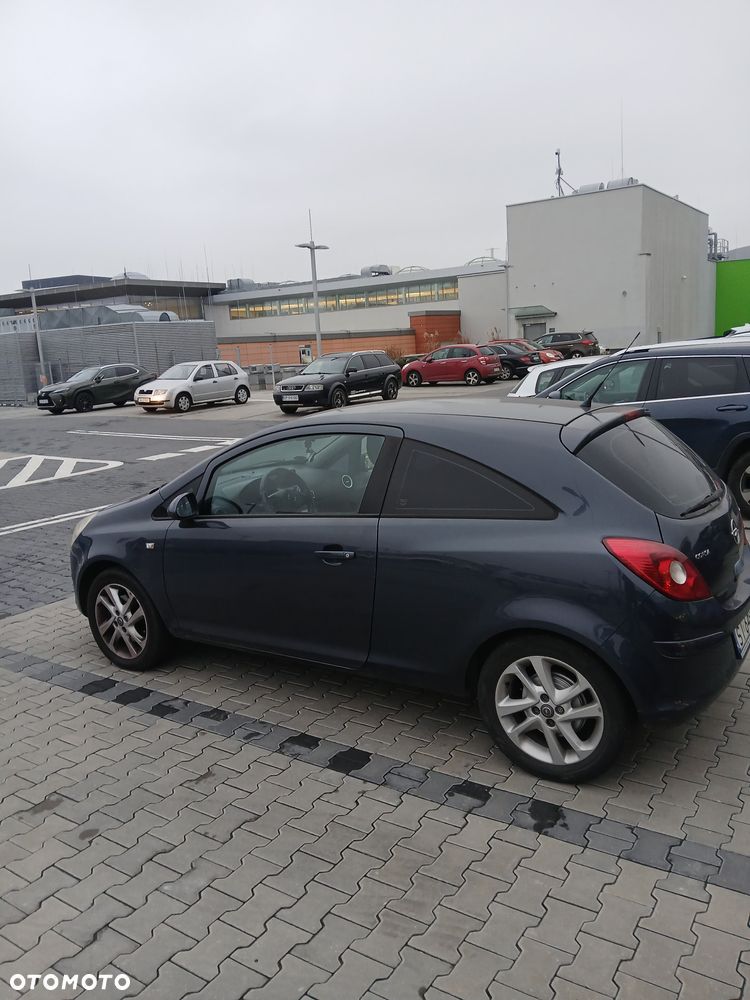 Opel Corsa 1.3 CDTI Cosmo - 1