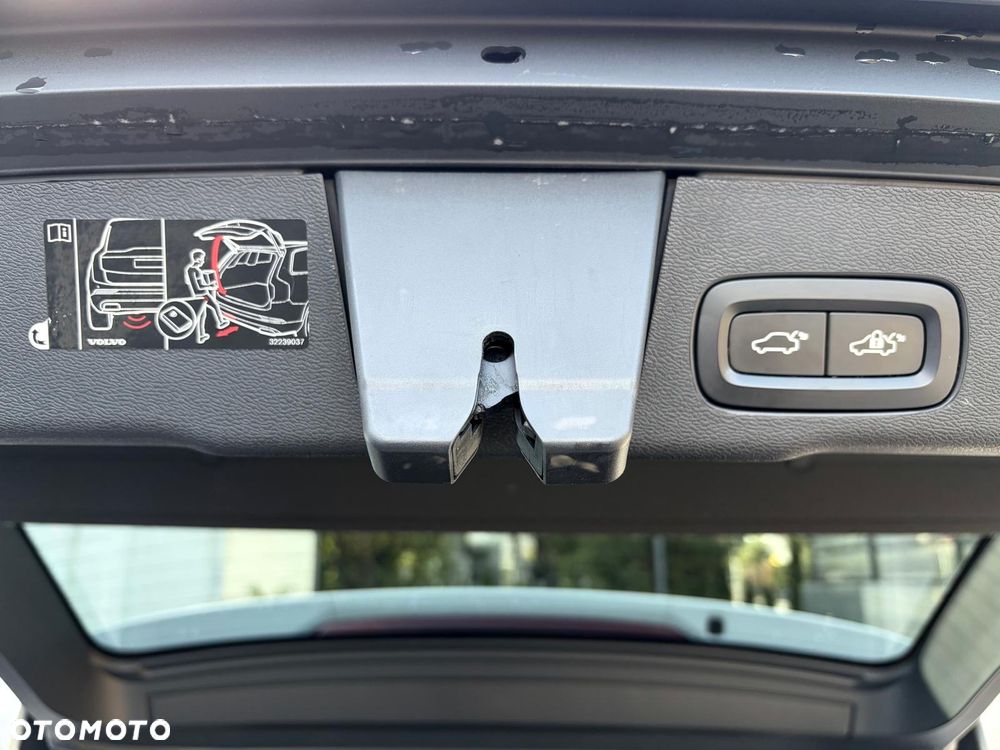 Volvo XC 60 - 22