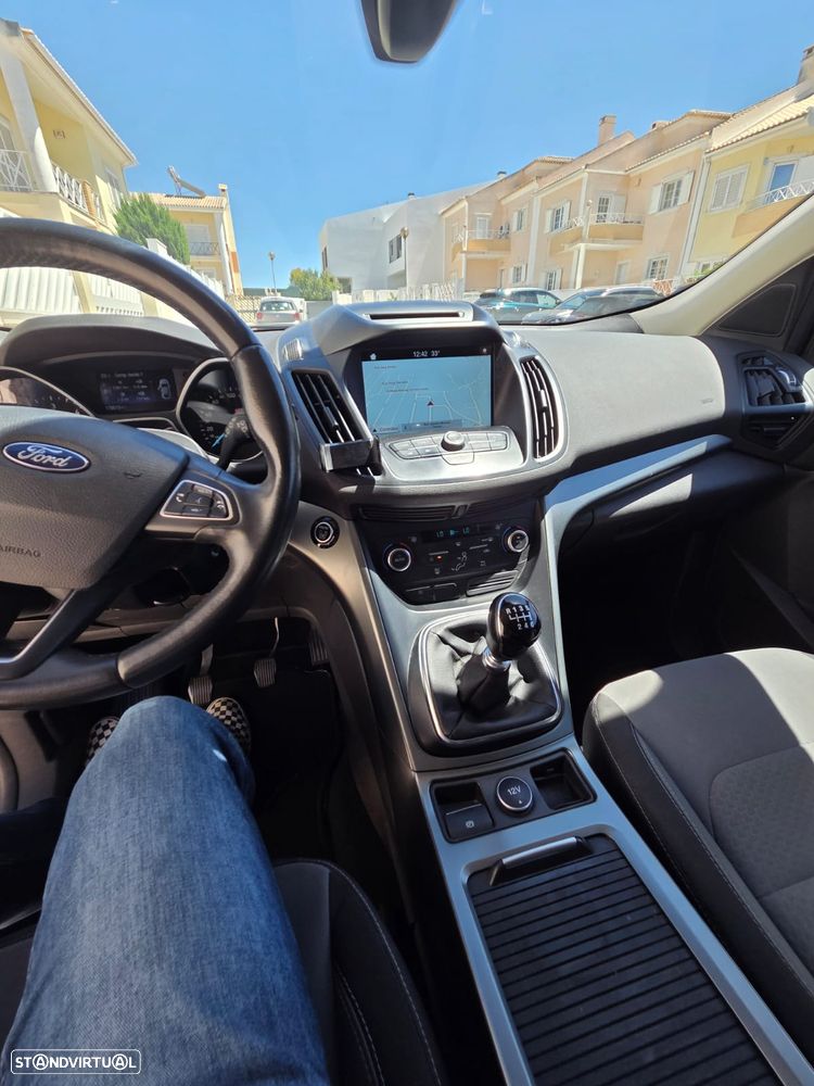 Ford Kuga - 6
